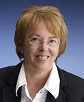 Elaine Bearer